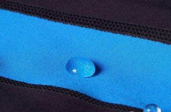 定做t恤衫知識:為什么有些純棉面料吸水性能差？