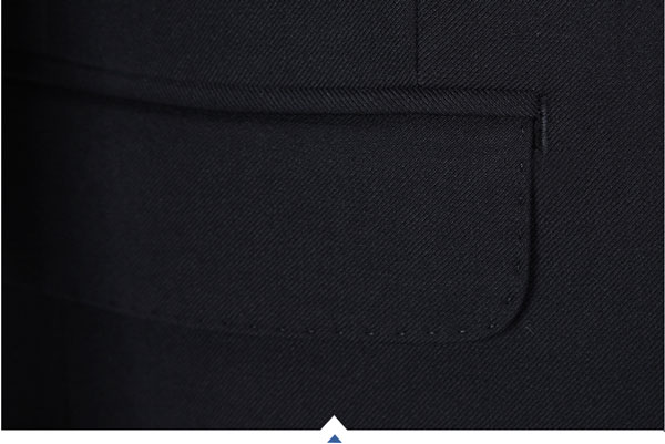 兩?？坌奚戆嬲b定做西服插袋細(xì)節(jié)特寫(xiě)圖