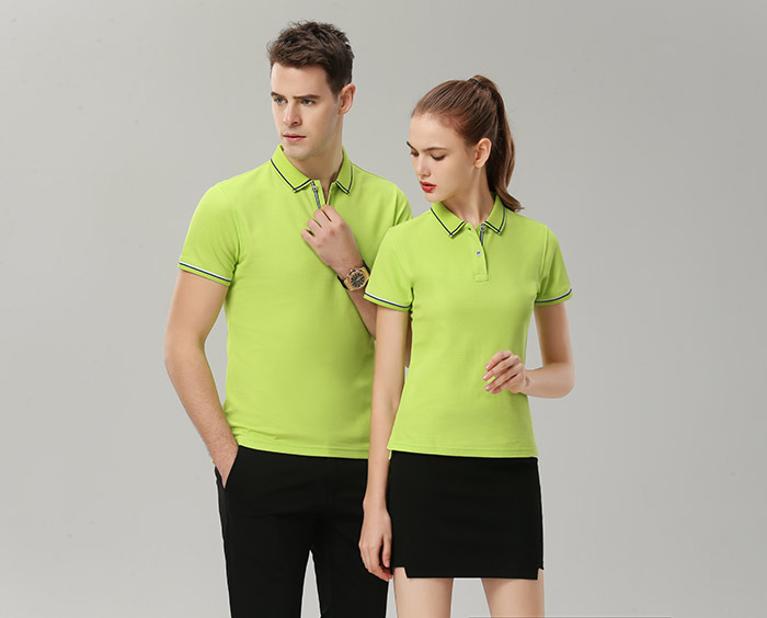 1898號時尚翻領(lǐng)短袖POLO衫定做草綠色模特展示圖