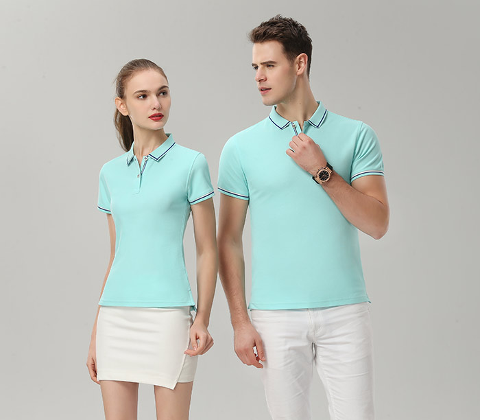 1898號時尚翻領(lǐng)短袖POLO衫定做淺藍(lán)綠色模特展示圖